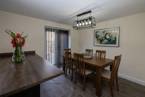 4 bedroom detached house for sale, Harvester Lane, Wheatley, DN2