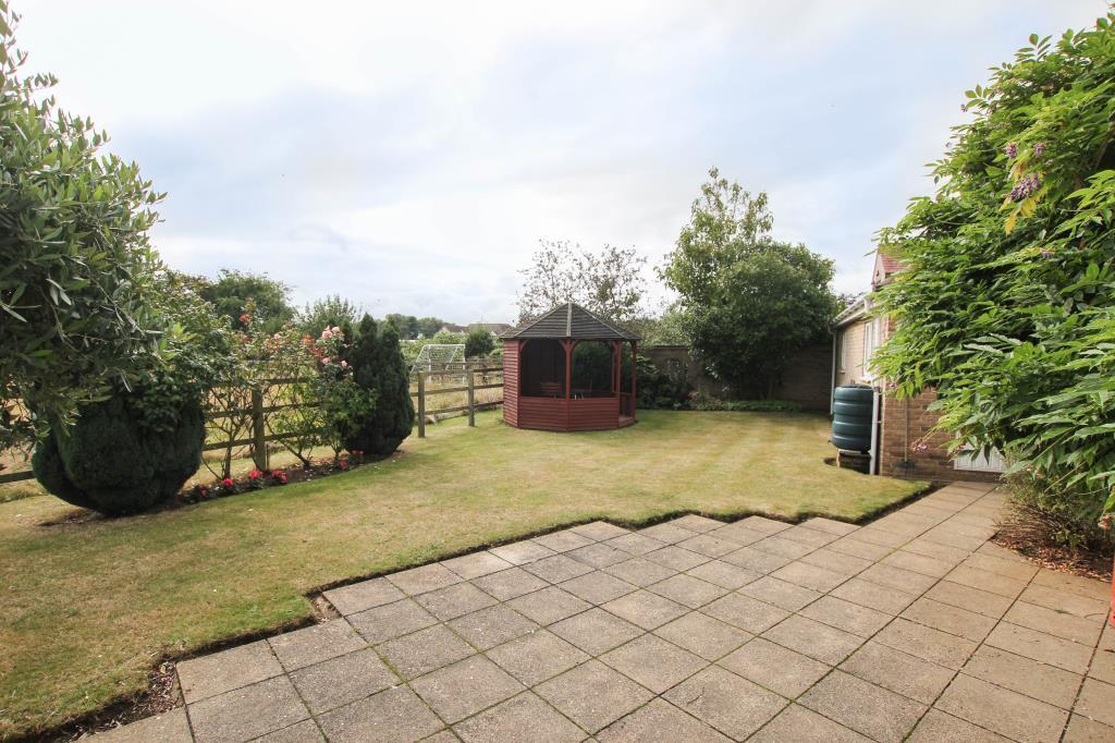 Garden1.JPG