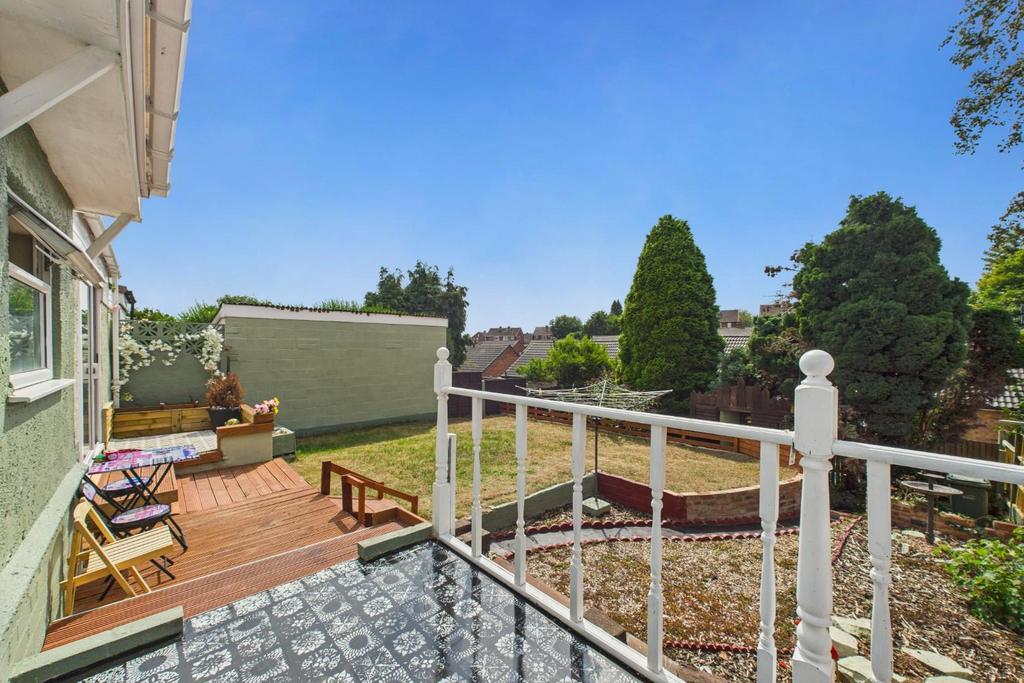 CAM04106 G0-PR0162-STILL016.jpg