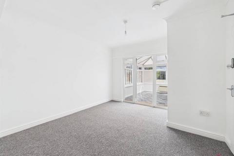 36 Howard Street, Gloucester, GL1 4US