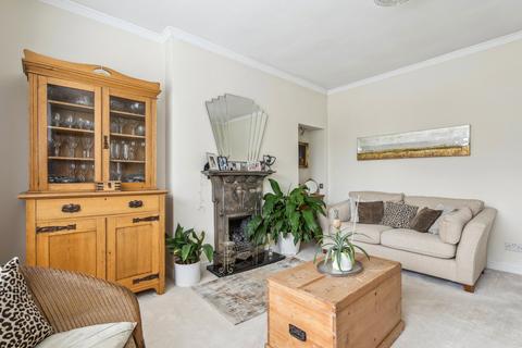 44 Beechlands Drive, Clarkston, Glasgow, G76 7XB