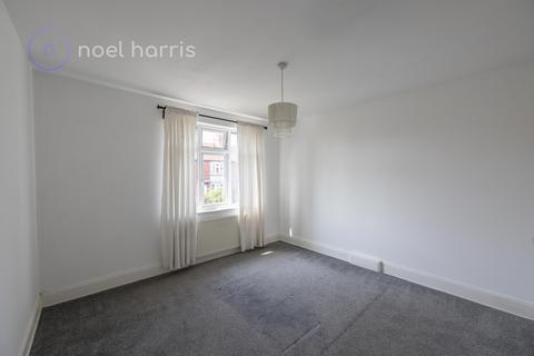 2 bedroom flat for sale, Guelder Road, High Heaton, NE7