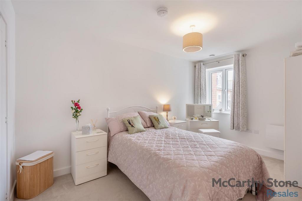 8658695-interior05.jpg