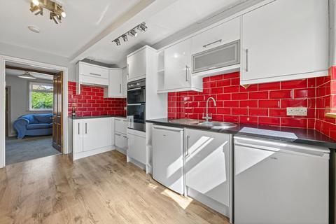 undefined, West Street, Northampton NN6