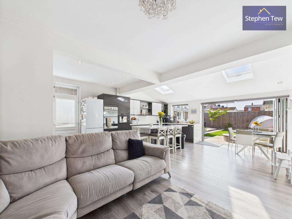 Kitchen/Family Room
