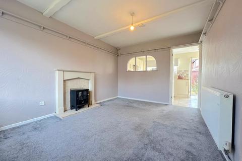undefined, Solent Close, Wolverhampton WV9
