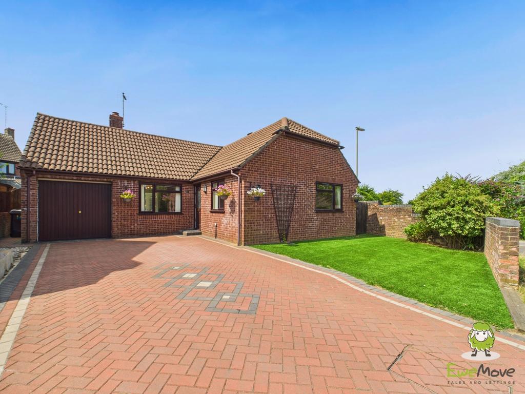 Ewe Move Estate Agents Basingstoke - 14 Lambs Row