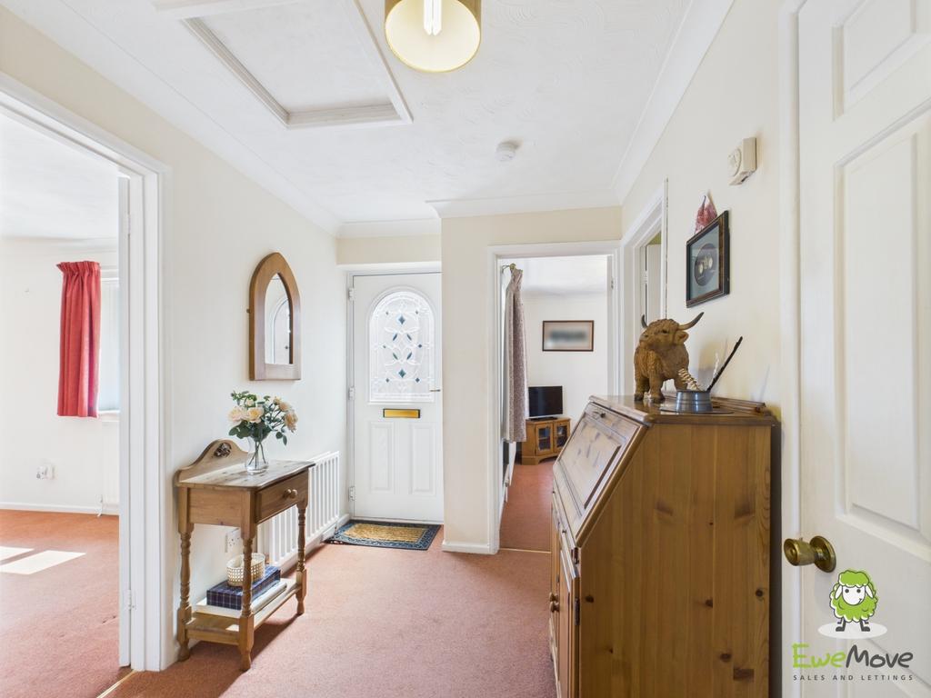 Ewe Move Estate Agents Basingstoke - 14 Lambs Row