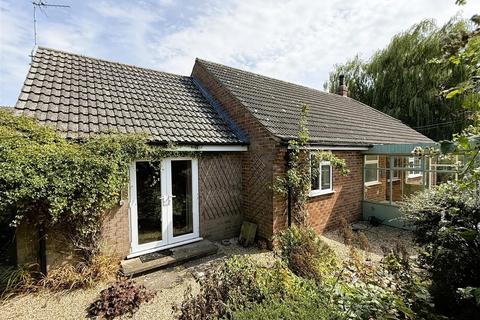 3 bedroom detached bungalow for sale, Main Street, Alne, York