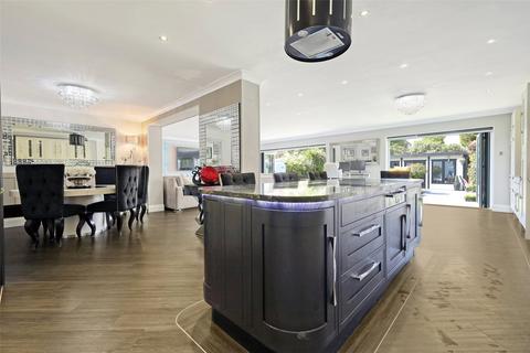 26 Cherrybrook, Southend-on-sea, SS1 3QZ