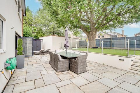 6 Cavan Road, Redbourn, St Albans, AL3 7BJ