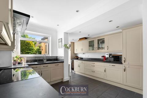 4 bedroom semi-detached house for sale, Elmhurst Road, Mottingham, SE9