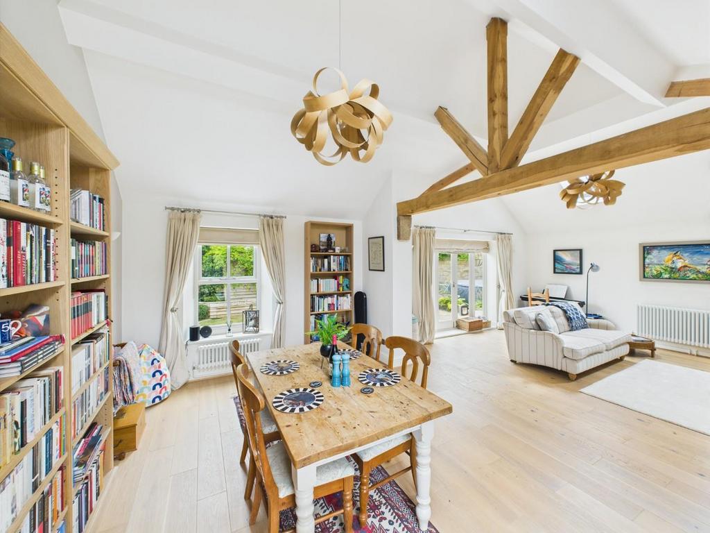 CAM04169 G0-PR0126-STILL010.jpg