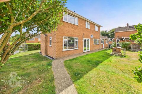 undefined, Hunters Close, Blofield, Norwich