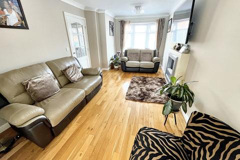 4 bedroom detached house for sale, Albert Drive, Whitefield, M45