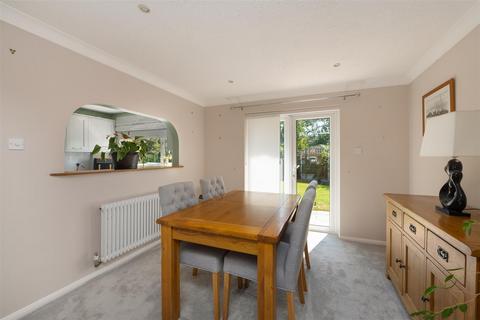 4 bedroom detached house for sale, Malvern Park, Herne Bay