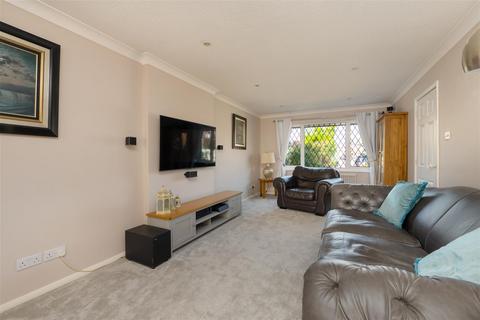 4 bedroom detached house for sale, Malvern Park, Herne Bay