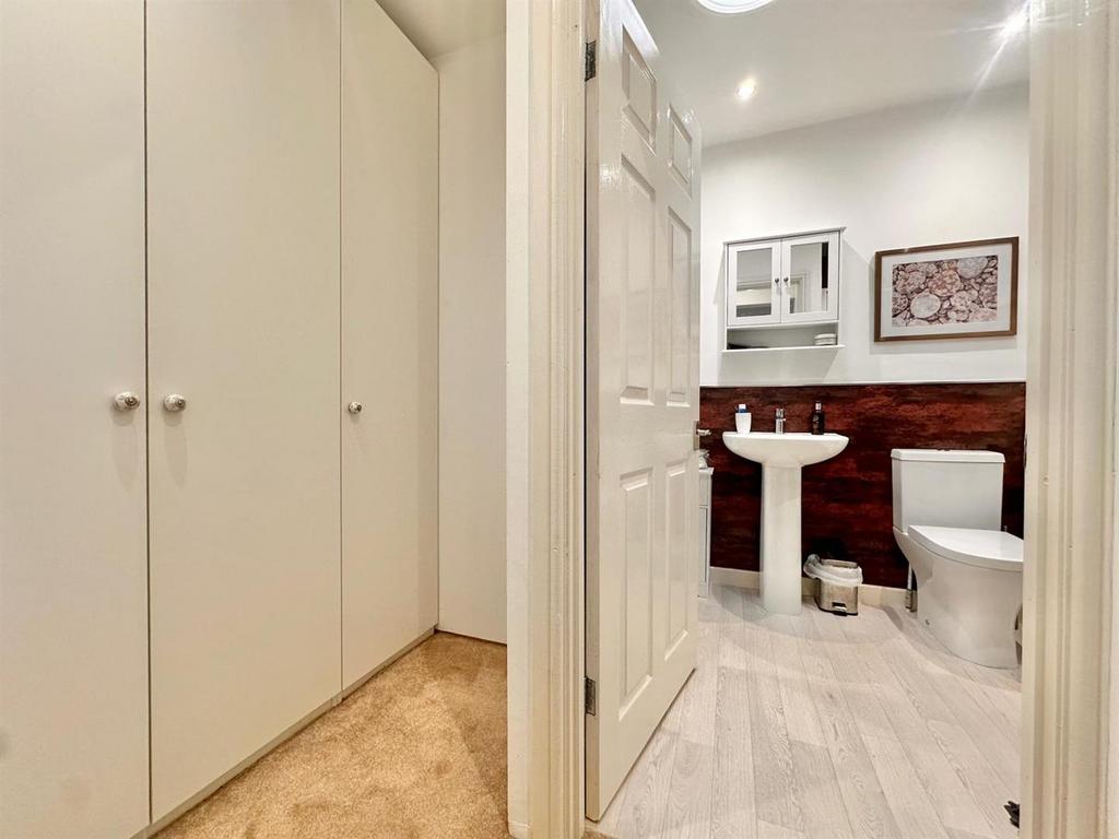 Dressing Area/Ensuite