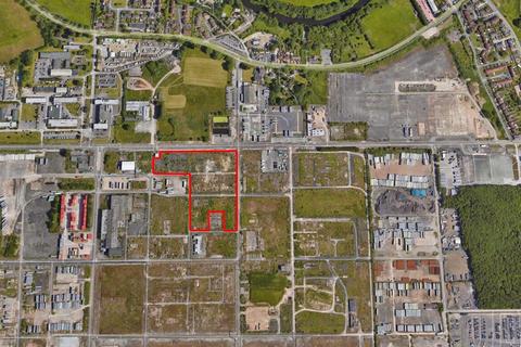 Land to rent, 70 A1 Rd Manchester M31 4SE