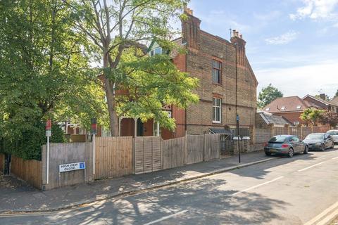 3 bedroom flat for sale, Auckland Road, Crystal Palace, London, SE19