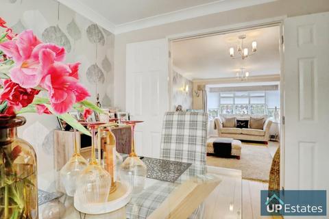 4 bedroom detached house for sale, Camville, Morrisons Estate, Binley, Coventry