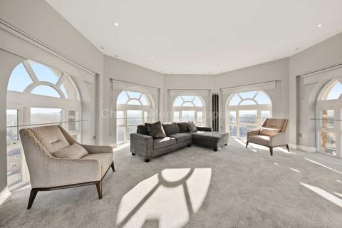 undefined, Princess Park Manor, Friern Barnet, N11