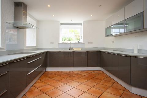 4 bedroom property to rent, Rue des Effards, Castel, Guernsey, GY5