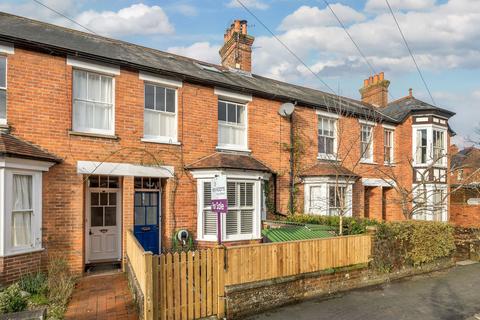 3 Ashfield Road, Midhurst, GU29 9JX