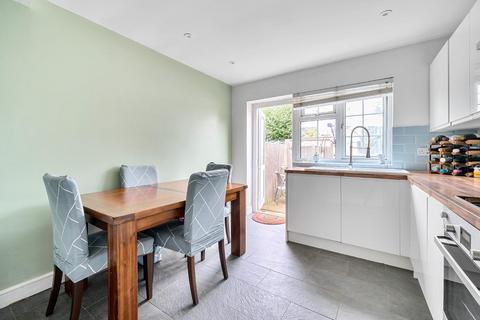 11 Ferry Lane, Wouldham, Rochester, ME1 3UU