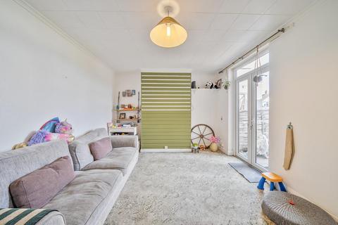 1 bedroom flat for sale, Locket Road, Harrow HA3