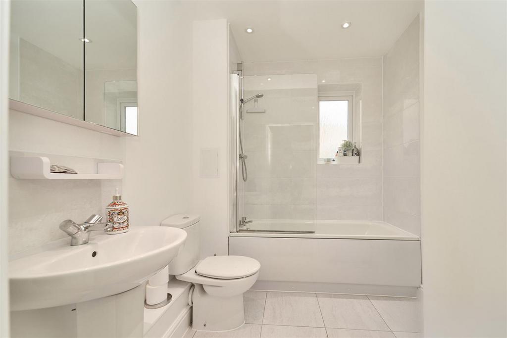 Fairlands-0006.jpg