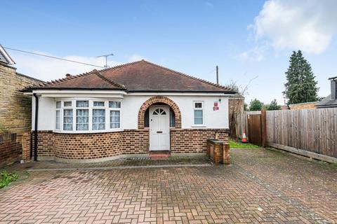 88 Groveley Road, Sunbury-on-thames, TW16 7LB