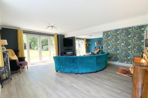 undefined, Radcliffe Road, Healing, Grimsby