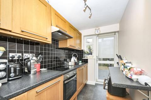 33 Old School Close, Beckenham, BR3 4PQ