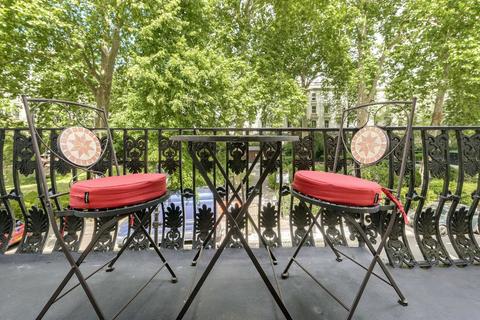 1 bedroom flat for sale, Porchester Square, London W2