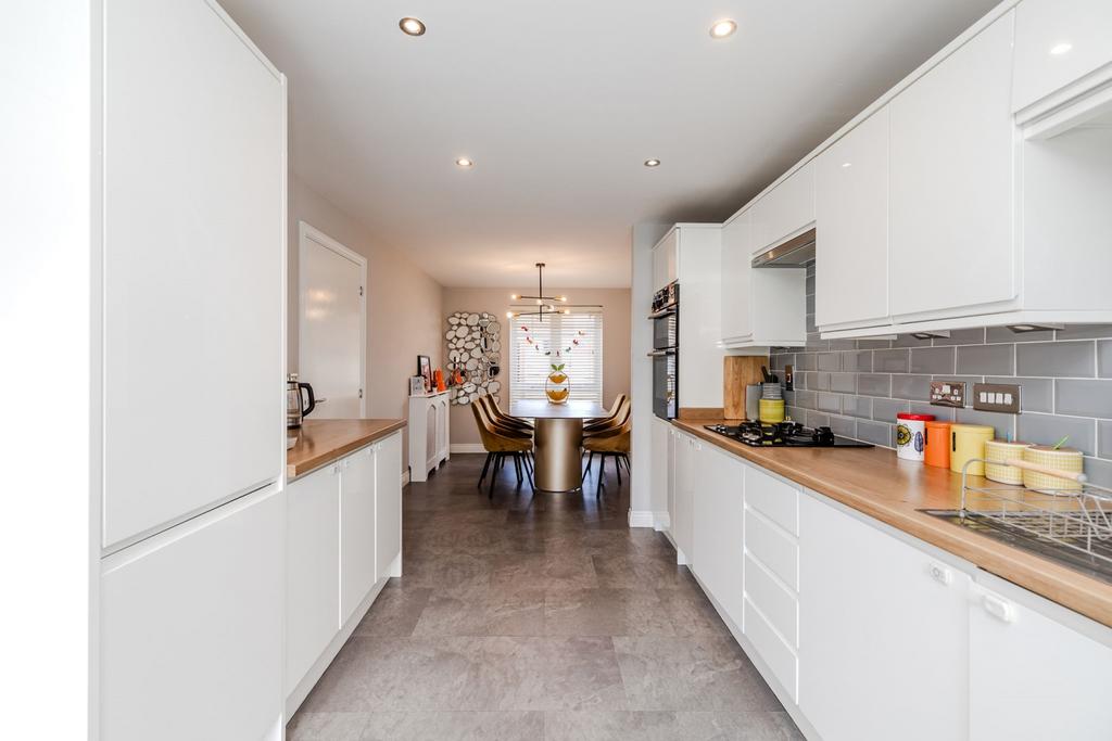14 Bridget Gardens-Newcastle Great Park-NE139 DD-13