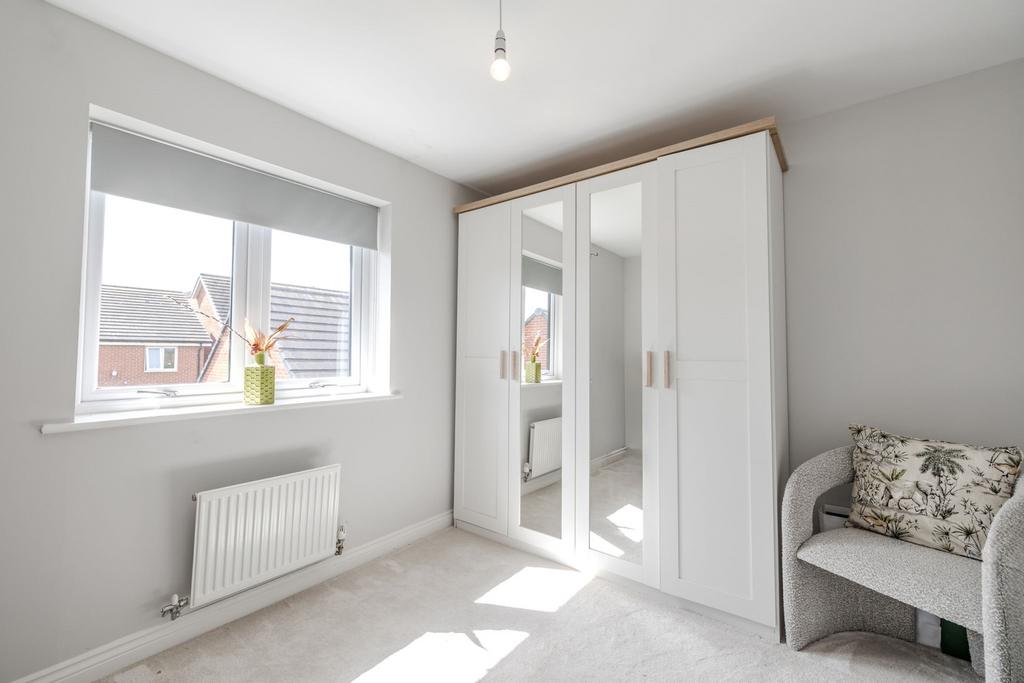 14 Bridget Gardens-Newcastle Great Park-NE139 DD-24
