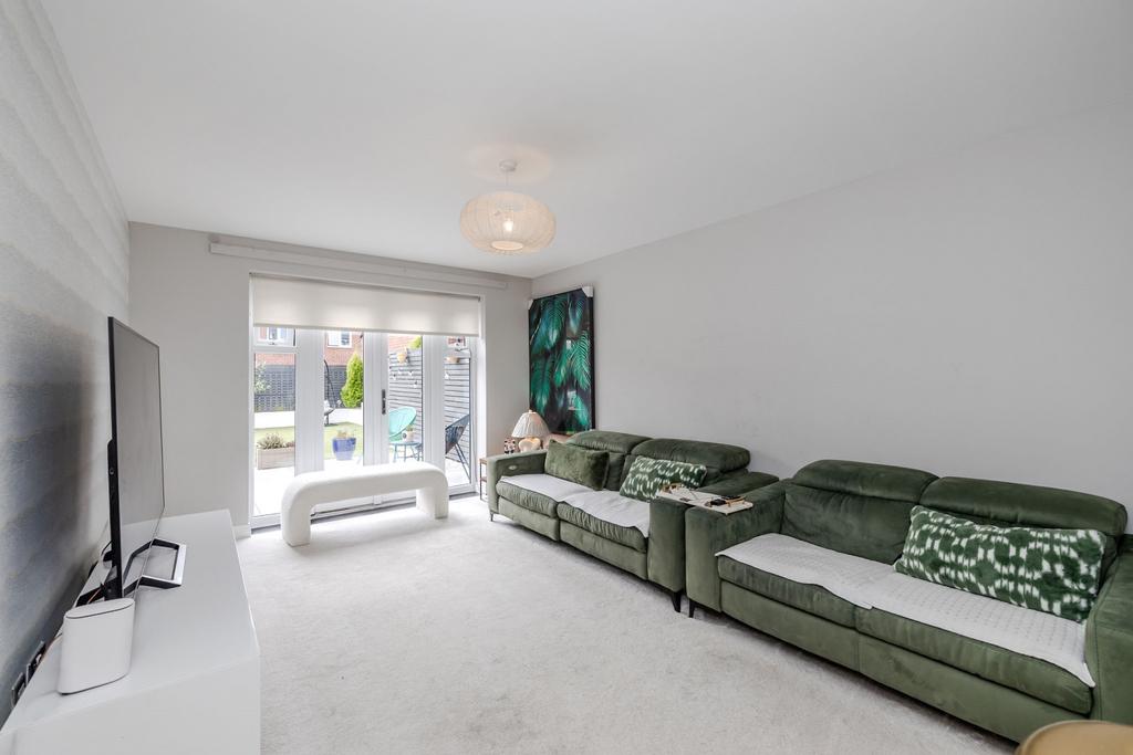14 Bridget Gardens-Newcastle Great Park-NE139 DD-2