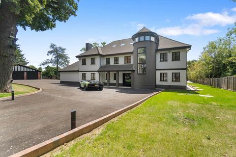 8 bedroom detached house for sale, Bayshill Cottage, Barnet Lane