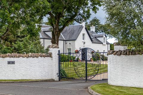 4 bedroom detached house for sale, Eaglesham Road, Clarkston, Glasgow, East Renfrewshire