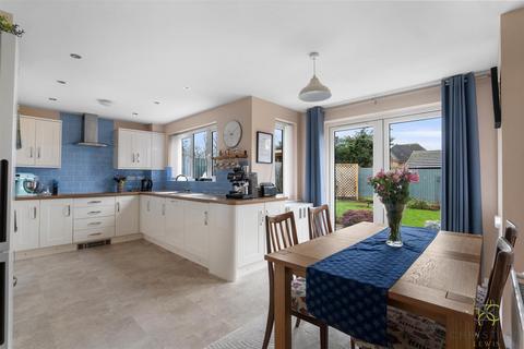 undefined, Egremont Close, Evesham WR11