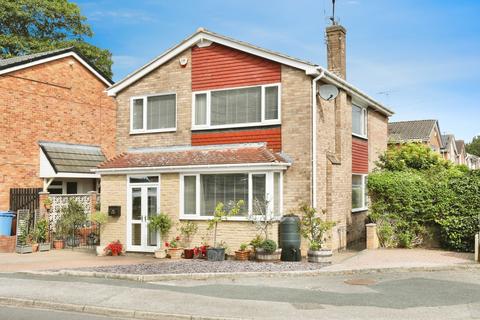 4 bedroom detached house for sale, Windsor Road, Worksop S81