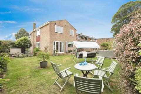 4 bedroom detached house for sale, Windsor Road, Worksop S81