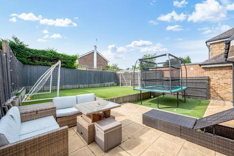undefined, Anmer Close, Tadworth KT20