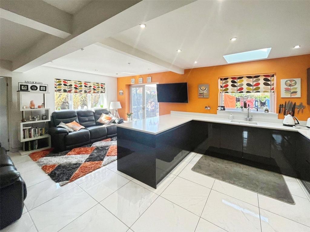 Kitchen No. 21