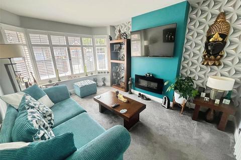 3 bedroom bungalow for sale, Topps Heath, Warwickshire CV12