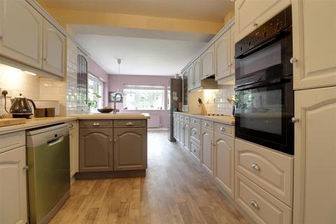 3 bedroom detached house for sale, Eaton Road, Alsager