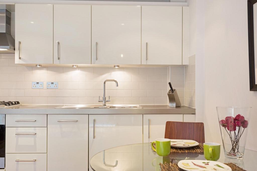 16600 kfh clerkenwel