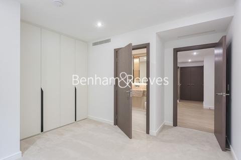 2 bedroom apartment to rent, Parrs Way, London W6