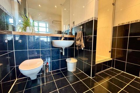 undefined, Great Hampton Street, Birmingham, B18